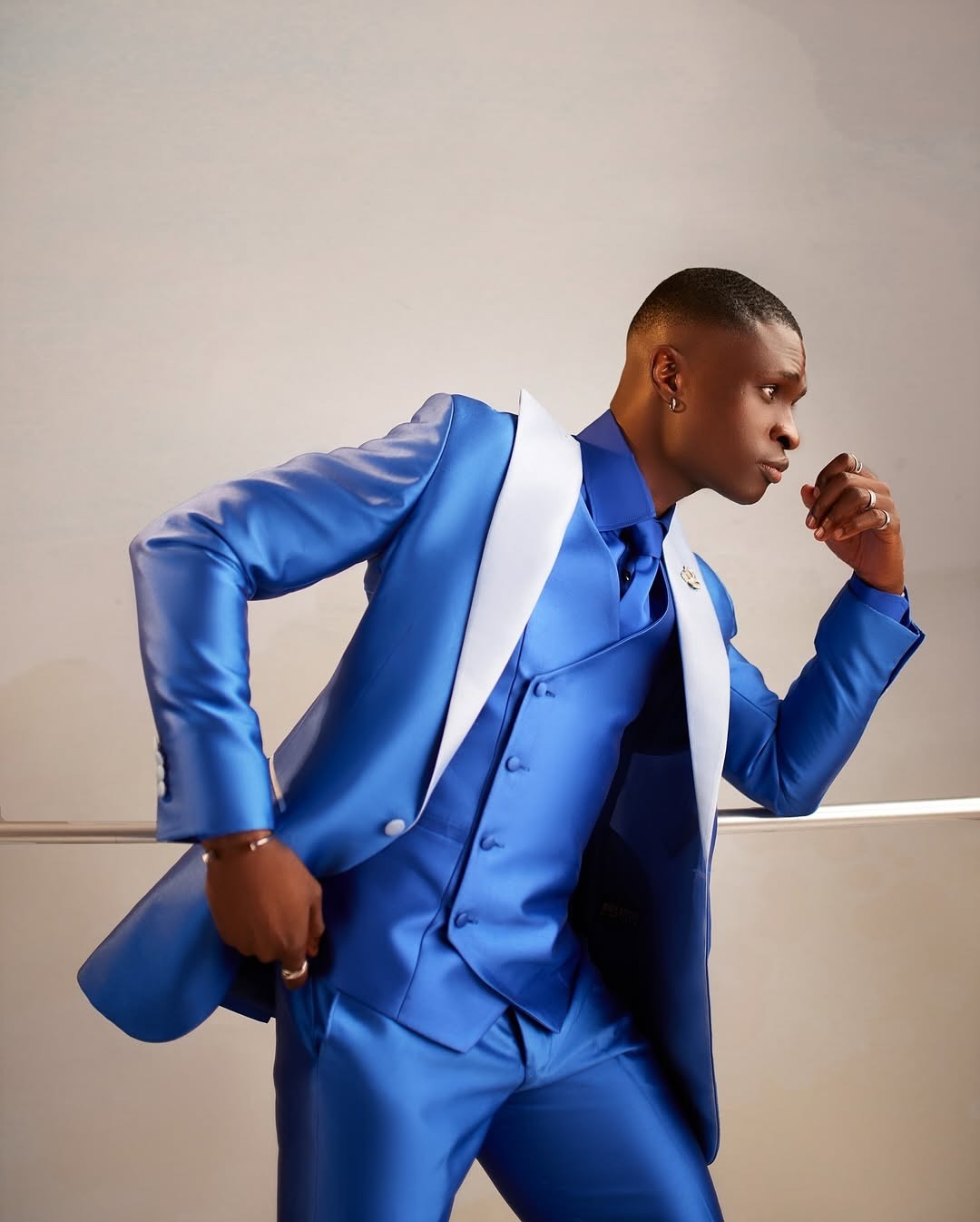Satin Men Suit Set 3 Pcs Blaze - огляд і ціна Men Formal Wear Modern