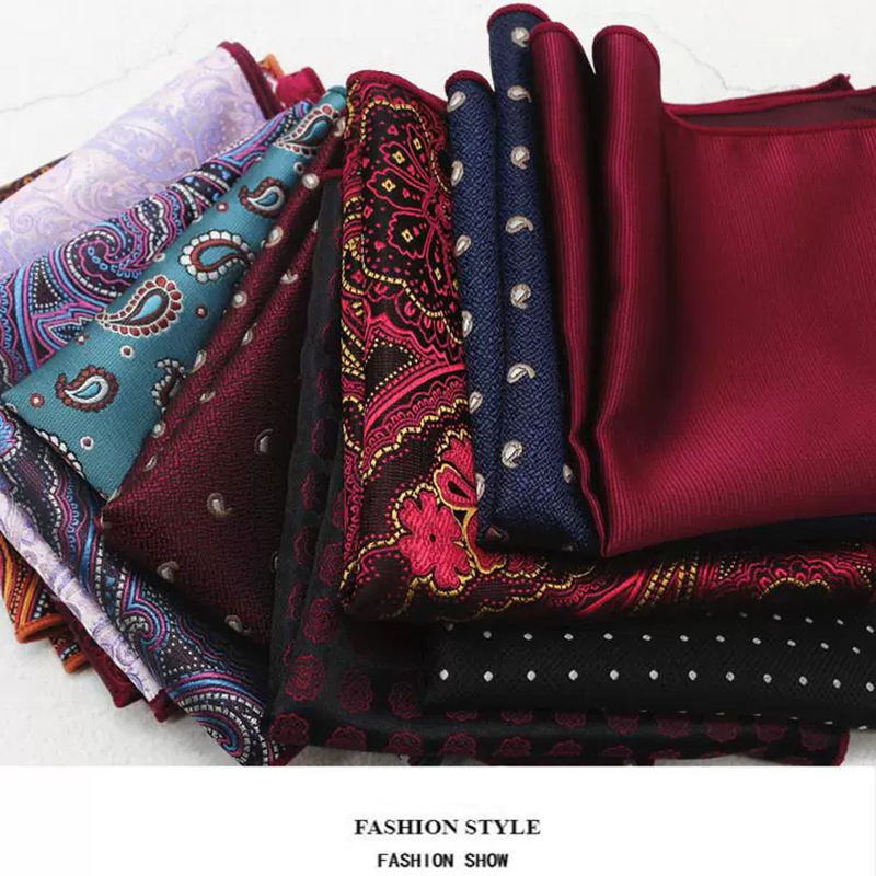 Classic Pasiley Pocket Square  - огляд і ціна Men'S Formal Attire
